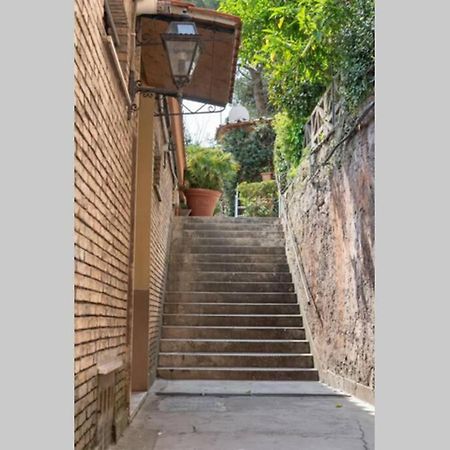 Elegante Open Space Con Vasca Idromassaggio A Trastevere Екстериор снимка