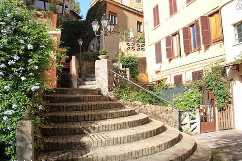 Elegante Open Space Con Vasca Idromassaggio A Trastevere Екстериор снимка