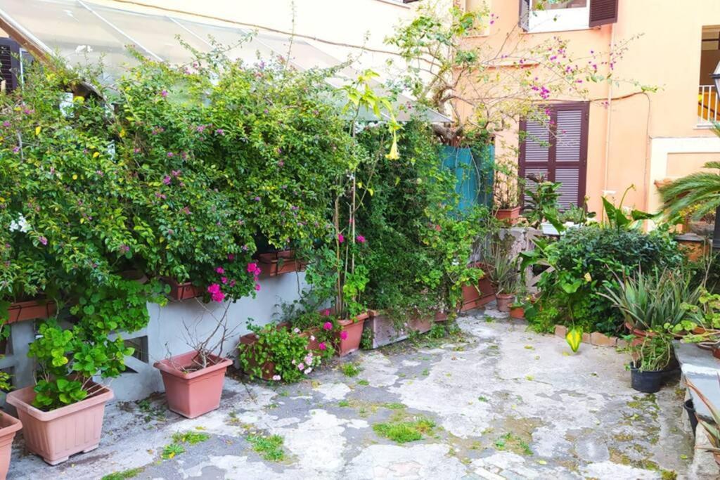 Elegante Open Space Con Vasca Idromassaggio A Trastevere Екстериор снимка
